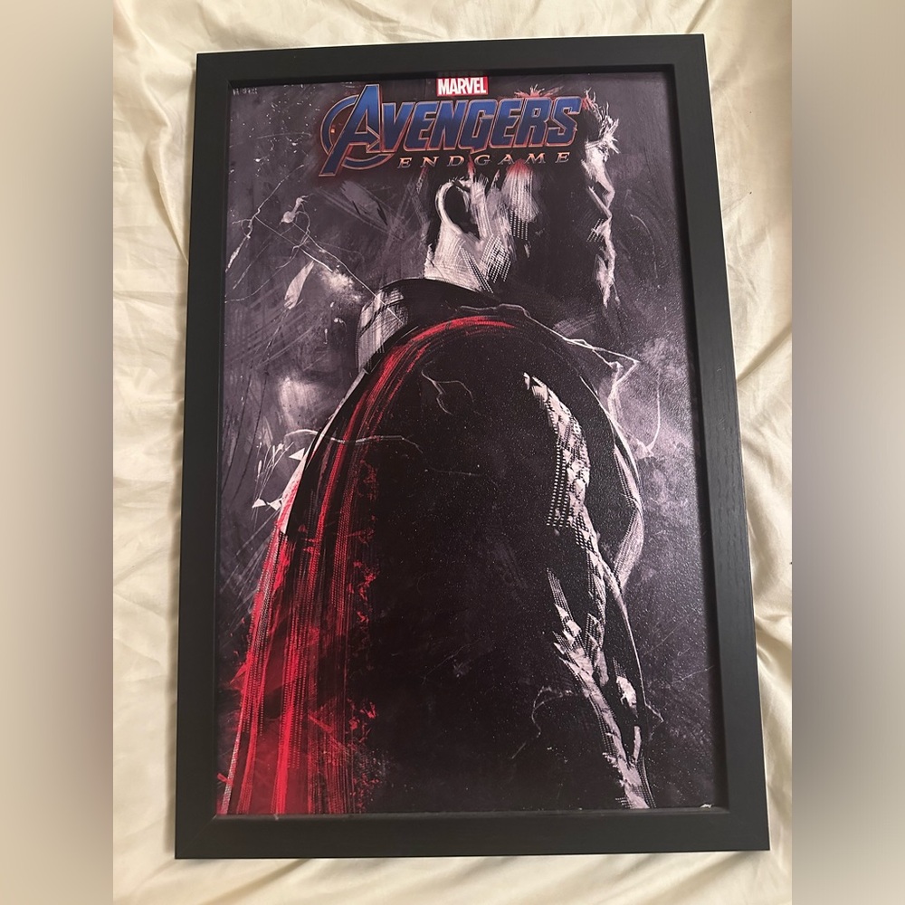 Avengers Endgame Thor Wall Defor ❤️